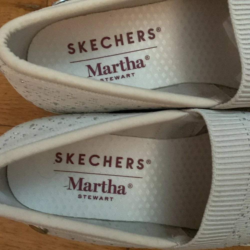 Sketchers Wedge! - Picture 2 of 6